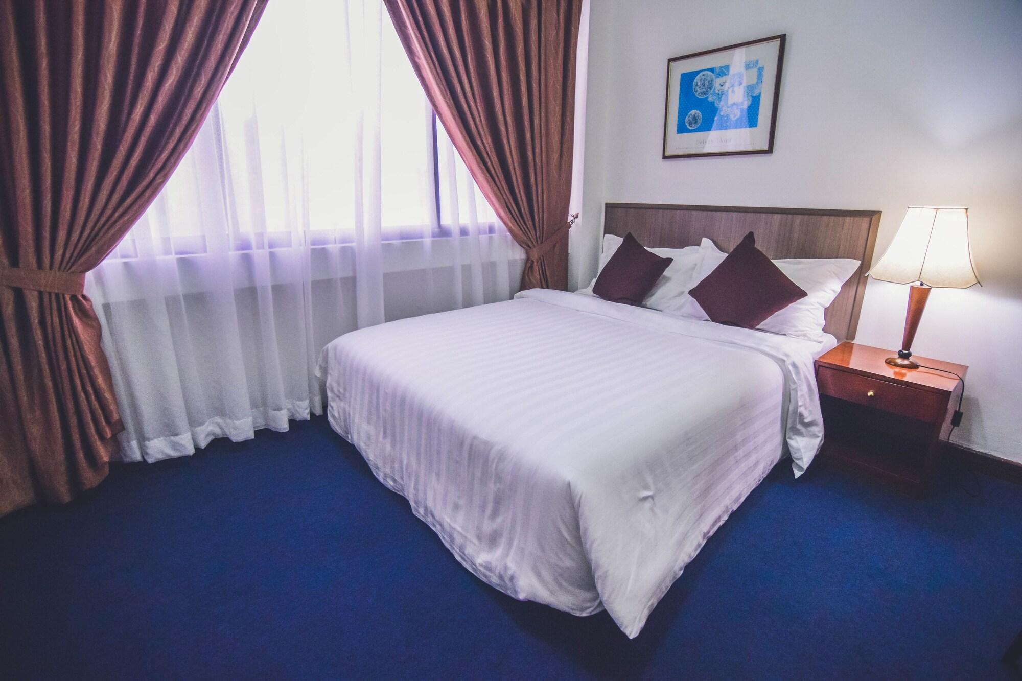 Jubilee Hotel Μπαντάρ Σερί Μπεγκαβάν Εξωτερικό φωτογραφία