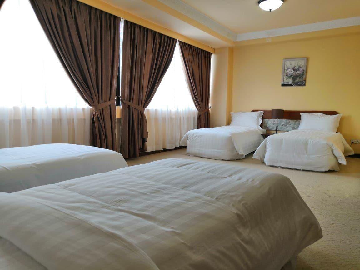 Jubilee Hotel Μπαντάρ Σερί Μπεγκαβάν Εξωτερικό φωτογραφία