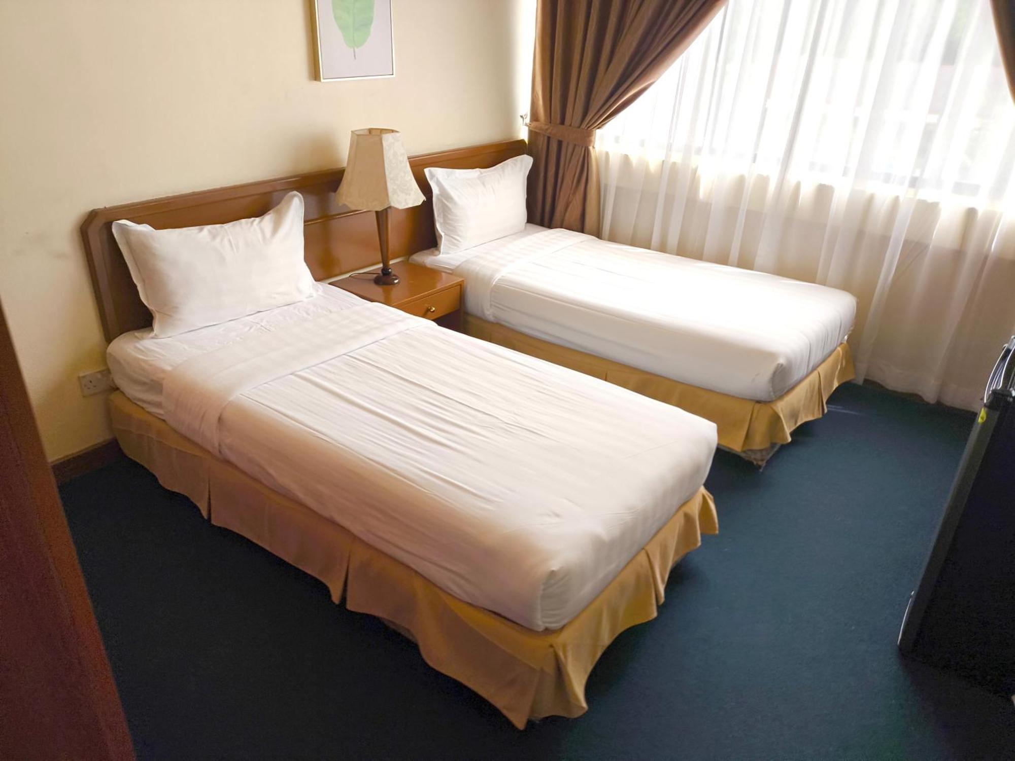 Jubilee Hotel Μπαντάρ Σερί Μπεγκαβάν Εξωτερικό φωτογραφία