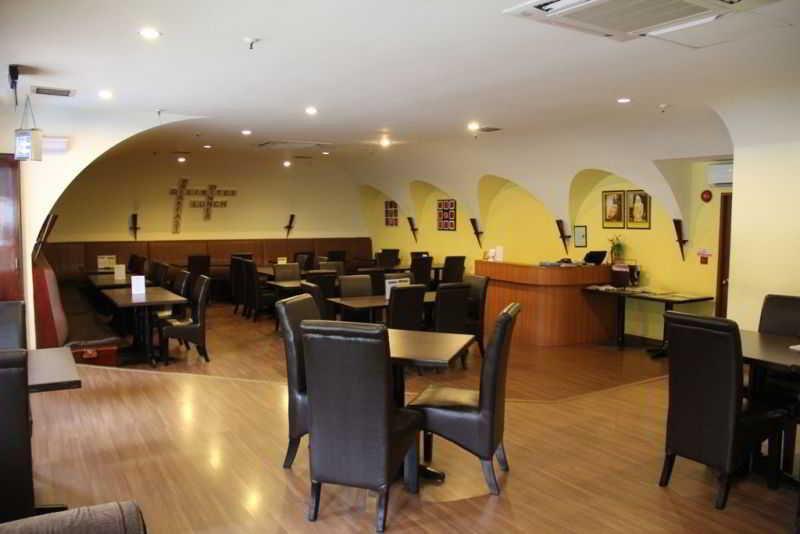 Jubilee Hotel Μπαντάρ Σερί Μπεγκαβάν Εξωτερικό φωτογραφία