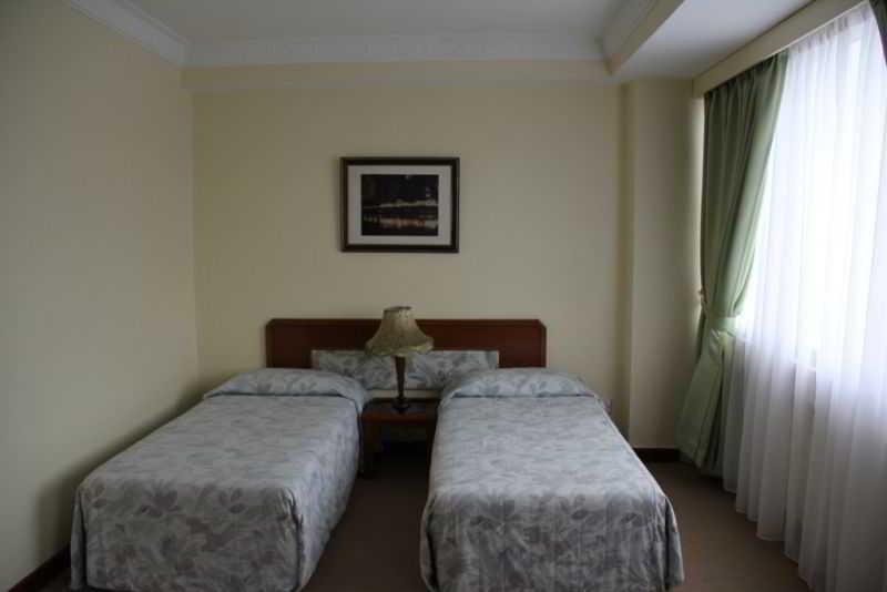 Jubilee Hotel Μπαντάρ Σερί Μπεγκαβάν Εξωτερικό φωτογραφία