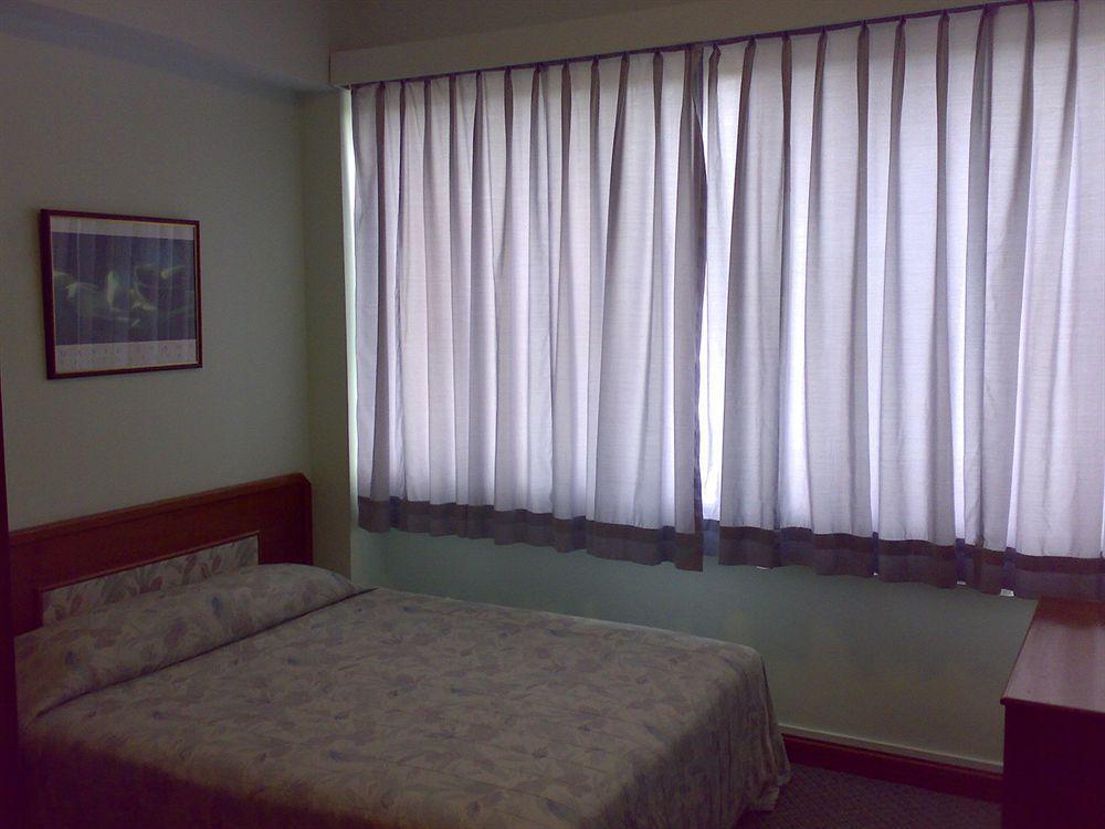 Jubilee Hotel Μπαντάρ Σερί Μπεγκαβάν Εξωτερικό φωτογραφία